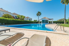 Casa Oceanus - 2BDR House w Pool & Balcony